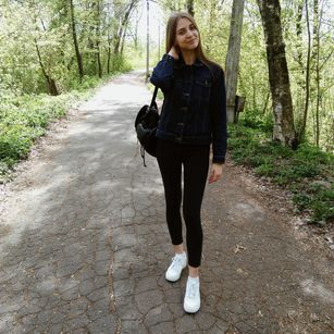 Model - Holy girl Sports