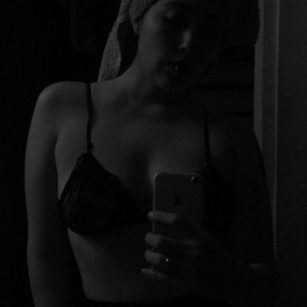 Model - Mulanlove tatto