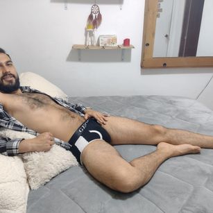 Model - Leo and anto horny