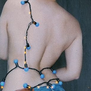 Model - prettynahia pies