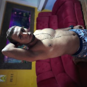 Model - luc_and_mathy oil