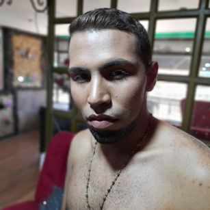 Model - luc_and_mathy orgasm