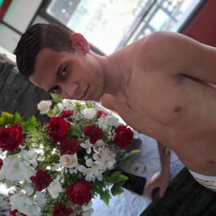 Model - luc_and_mathy sex