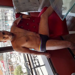 Model - luc_and_mathy young