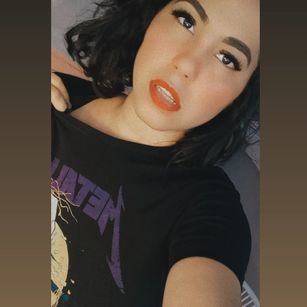 Model - Isobel Adams bignipples