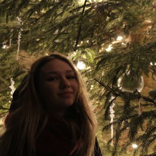 Model - Alice Kogan bigass