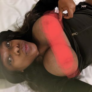 Model - Jada Skyy joi