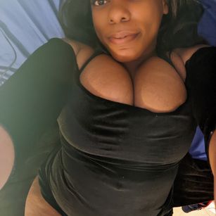 Model - Jada Skyy Ebony