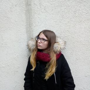 Model - DjessikaCoyy student