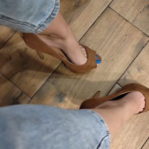 Model - Iris lingerie