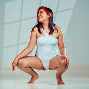 Model - Sammy Jones bobs