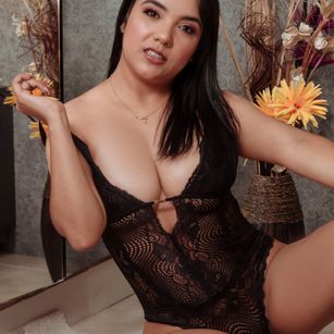 Model - EliizabethCruz blowjob