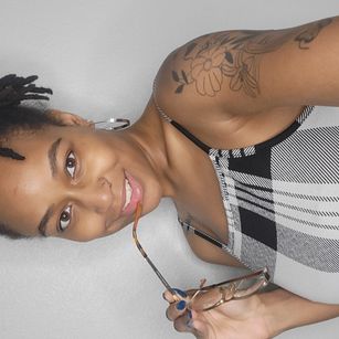 Model - Lexus Rose bigass