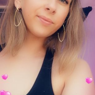 Model - KristinaVegasss tasty