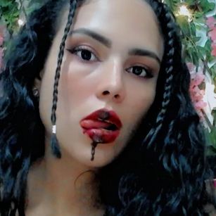 Model - DavinaWalker sex