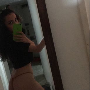 Model - Victoria Brown bigboobs