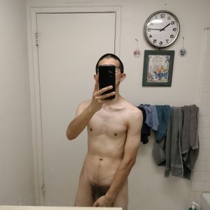 Model - KwanYoon Throbbing