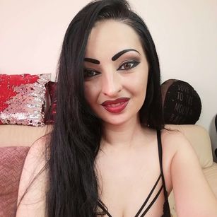 Model - Anna Bella cei