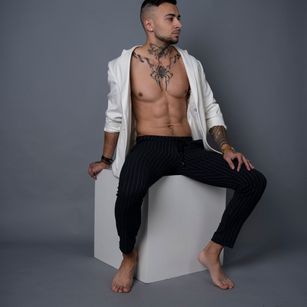 Model - Dimka Seirin bigcock