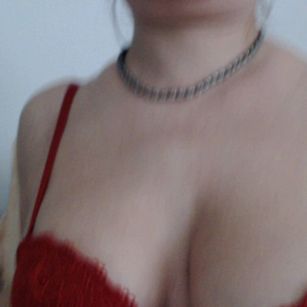 Model - Marryline latex