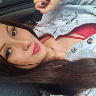 Model - lady freckles