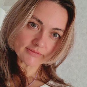 Model - MonikaFamex striptease