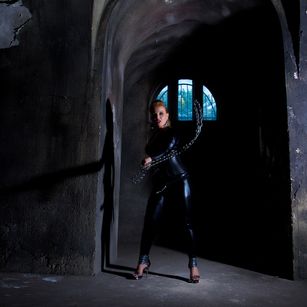 Model - D3vilKali666 mistress