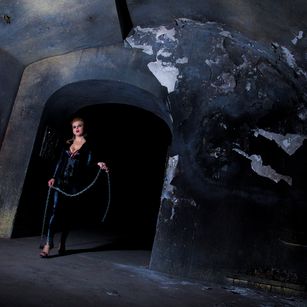 Model - D3vilKali666 mistress