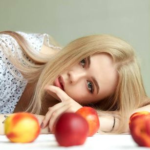 Model - Meghan_Ory roleplay