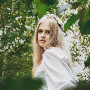 Model - Meghan_Ory feet