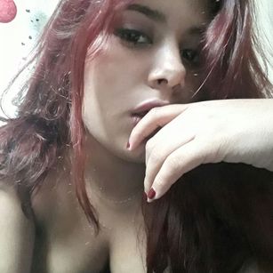 Model - MandyNikon heels