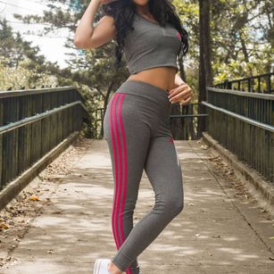 Model - Sarita roleplay