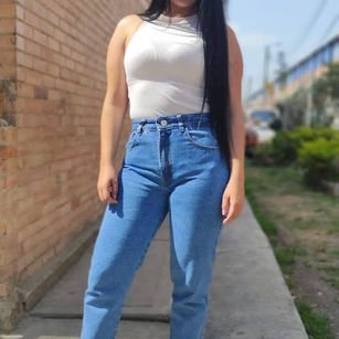 Model - fenix_cute bigass