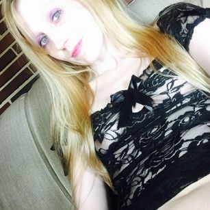 Model - Ashley Mercy squirt