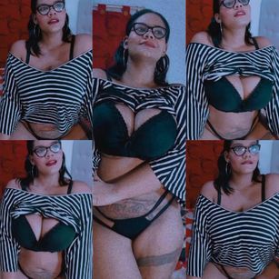 Model - karencita_Rose bigass