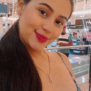 Model - heidy squirt