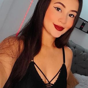 Model - heidy LOVENSE