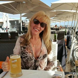 Model - NaughtySofia nylon