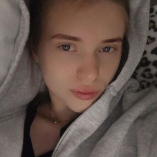 Model - Rose Joness young