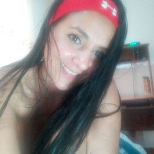 Model - Bustycharms bigass