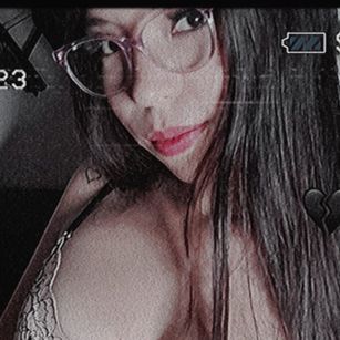 Model - AmbertRoberts PEZONES