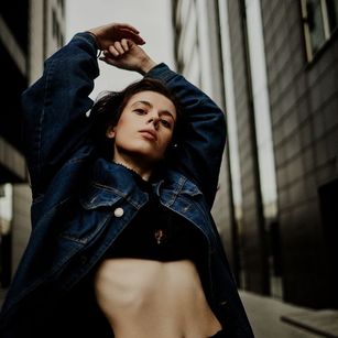 Model - BrianaHart dance