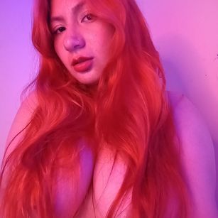 Model - Aradia bigboobs