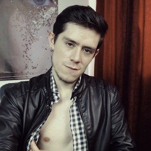 Model - Luca Dick sweet