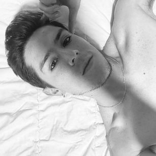 Model - Luca Dick dominant