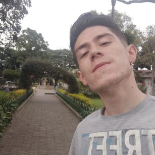 Model - Luca Dick Hot