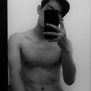 Model - Luca Dick teen