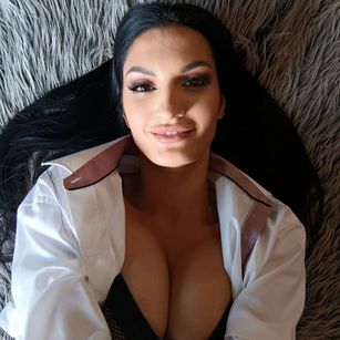 Model - Eva roleplay