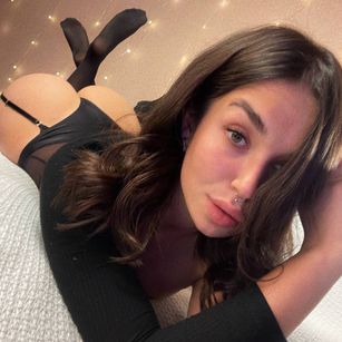 Model - Vilgelmina bi