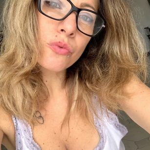 Model - sexylenia32 tits